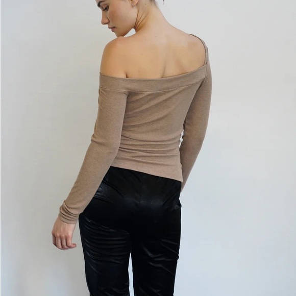 NWT LNA Long Sleeve Otis Ribbed Top Size 2X - Picture 4 of 12